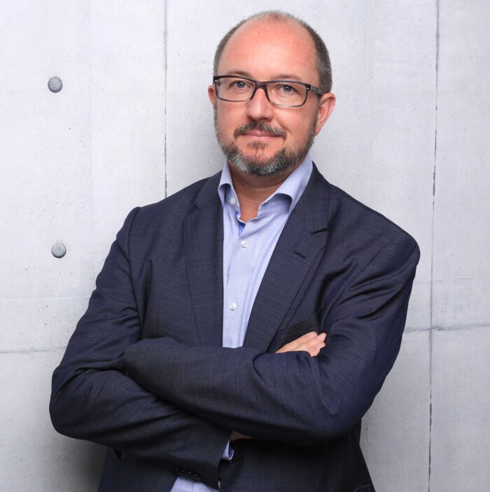 Porträt von Daniel Bax