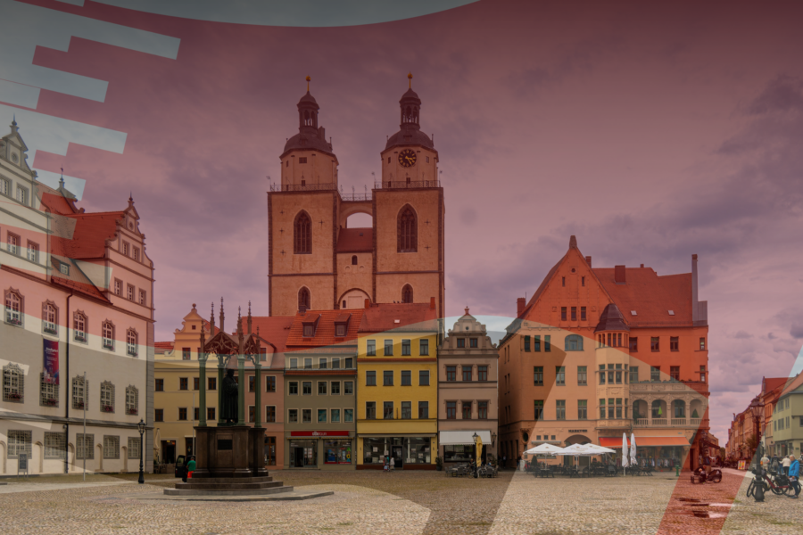 Stadtkirche und alter Marktplatz iin Wittenberg